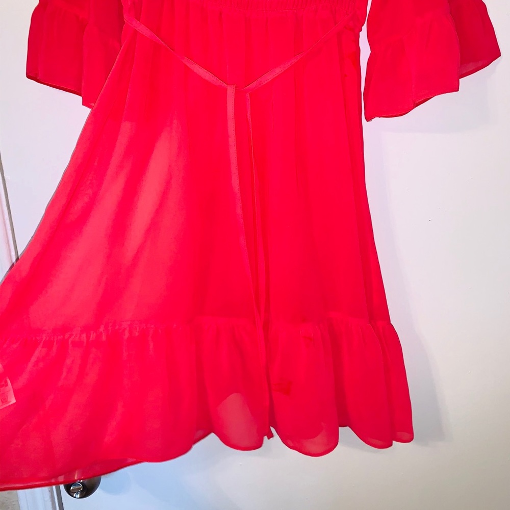 Dress - Picture 7 of 7